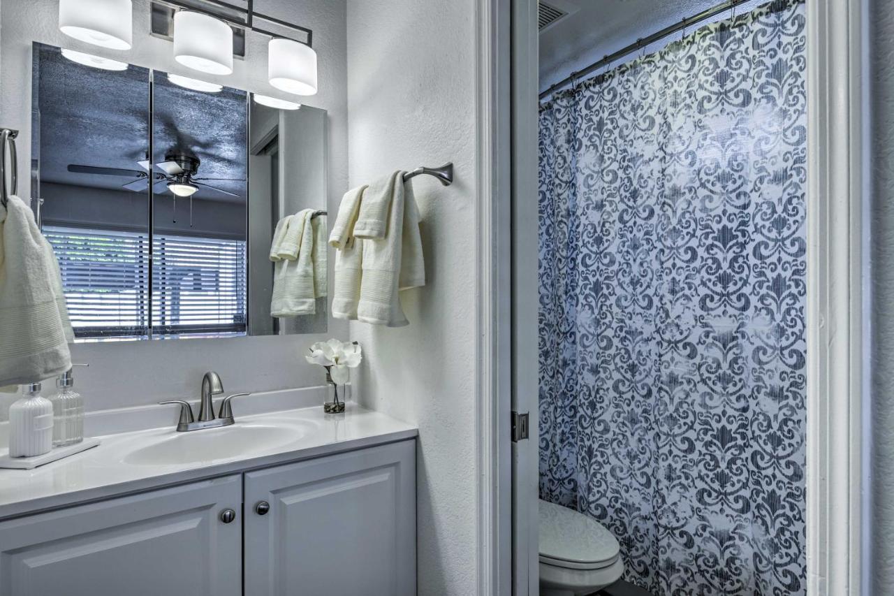 Downtown Gilbert Condo With Screened Porch! Ngoại thất bức ảnh